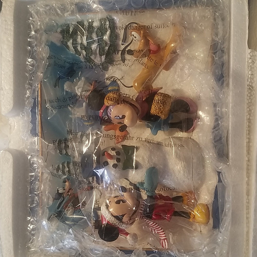 Disney Season Decorative Plate